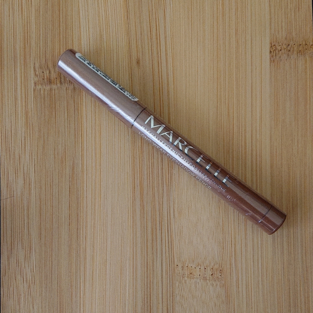 Marcelle Long-Wear Eyeshadow Pencil - Galactic Copper - Waterproof